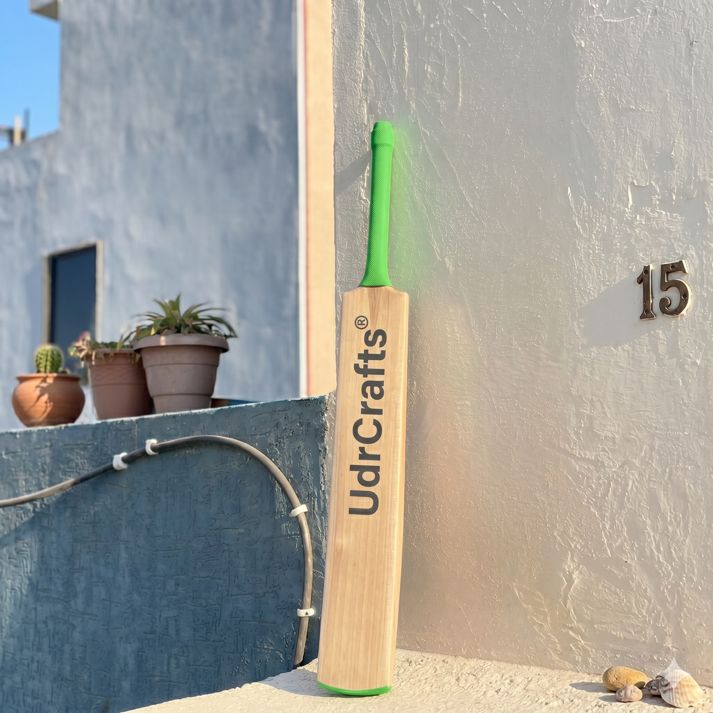 UdrCrafts® Premium Wooden Cricket Bat – Full Size with Anti-Slip Green Grip and Toe Guard