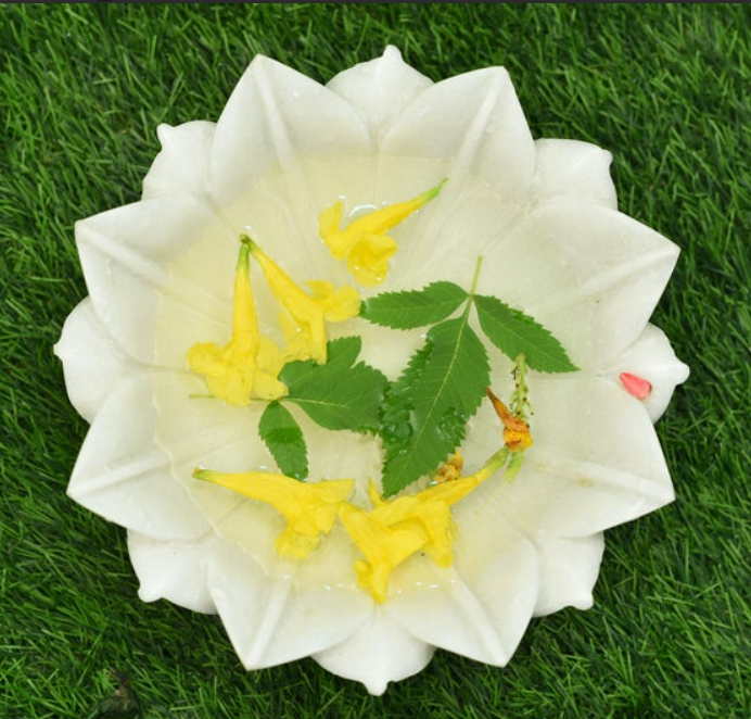 White Stone Urli