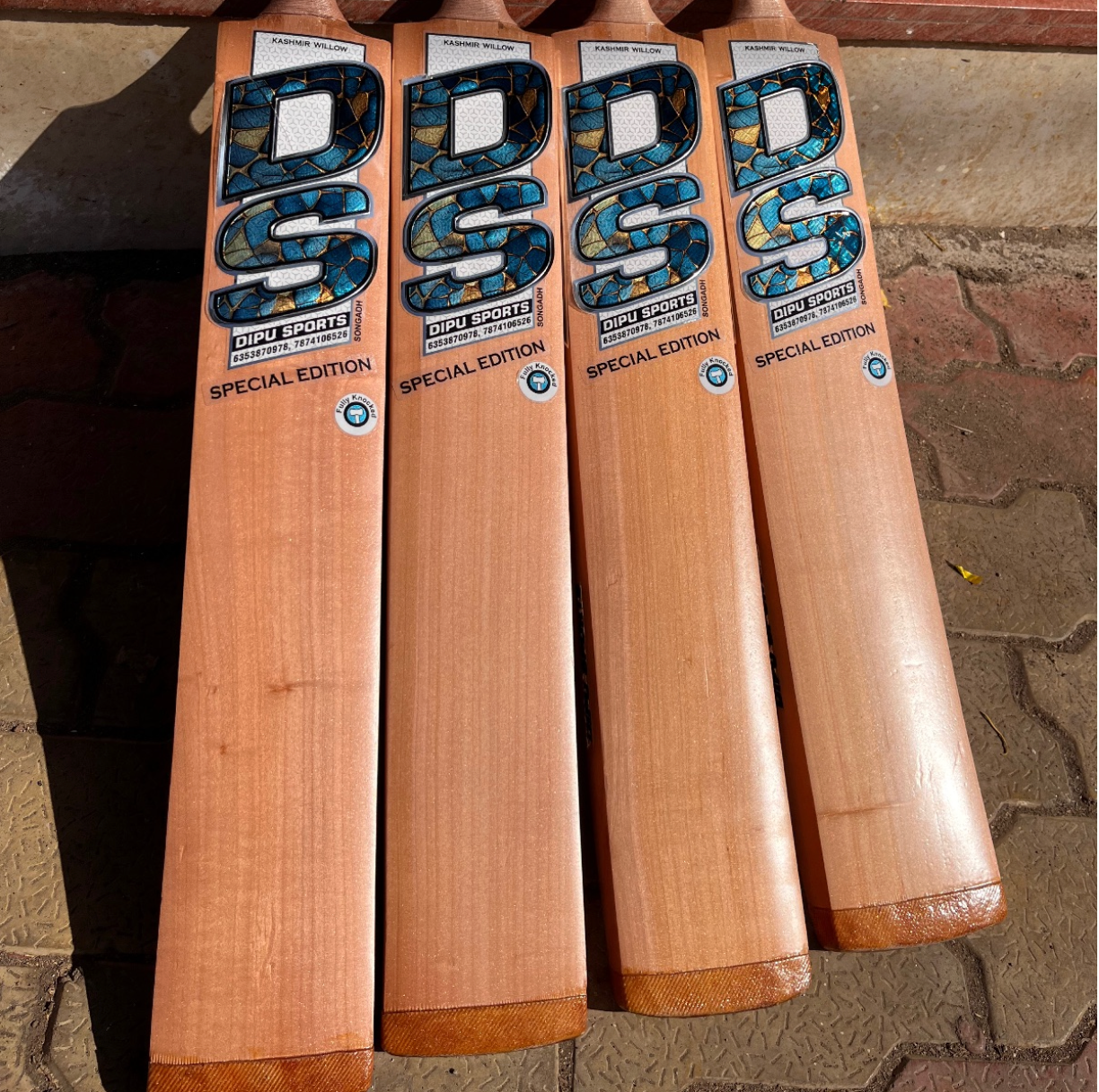 DIPU SPORTS Special edition hard tennis Cricket Bats
