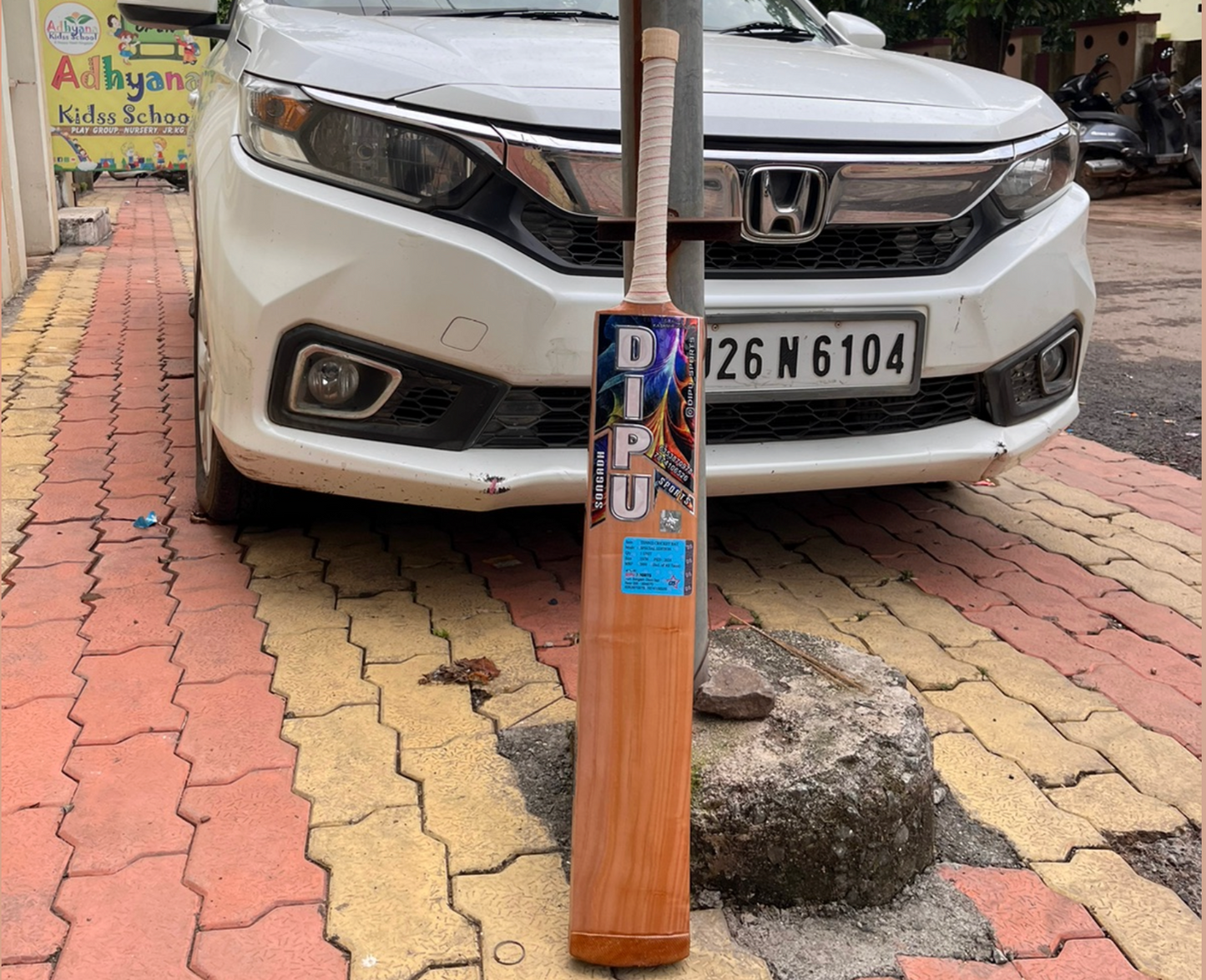 DIPU SPORTS Icon Edition Cricket Bats