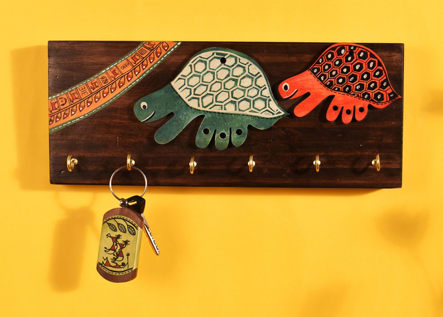 Udaipur Handicrafts Wood 	Multicolor Handcrafted Tribal Art Turtle Key Holder