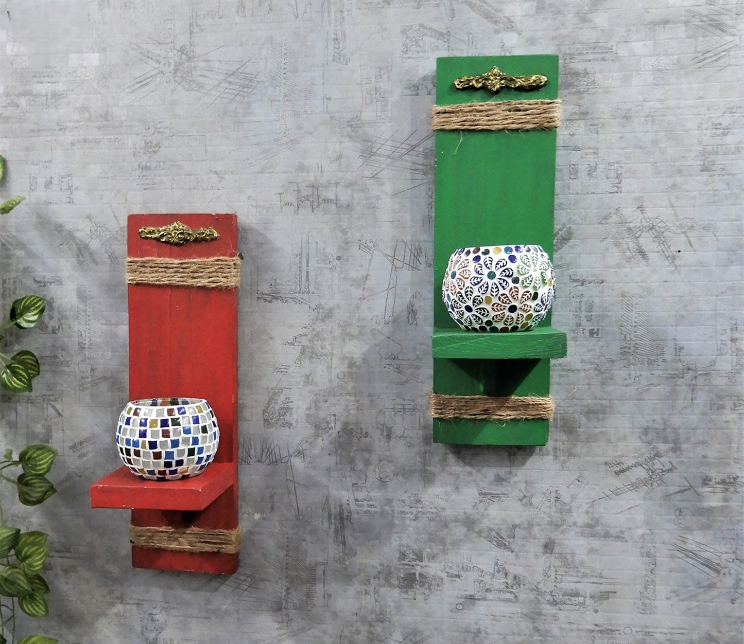 Udaipur Handicrafts Wood Green and Red Wall Shelves Combo Wall hanging