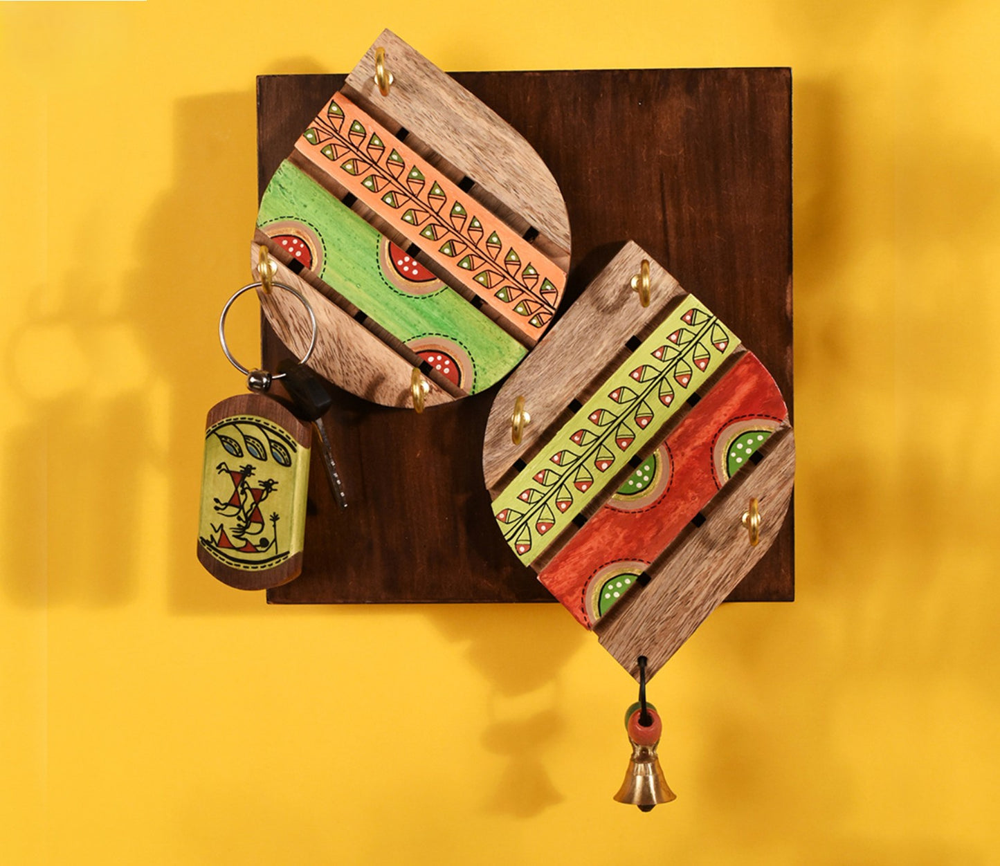 Udaipur Handicrafts Wood Multicolor Tribal Art Leaf Design Key Holder