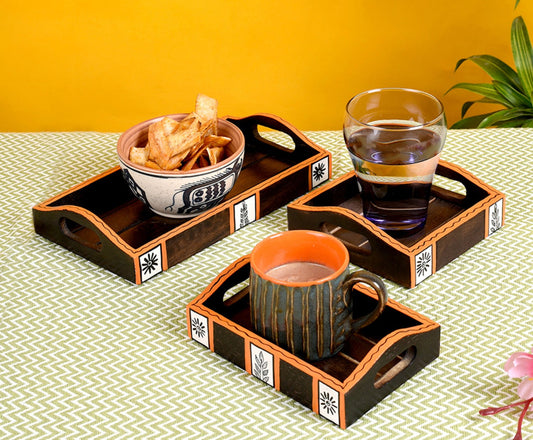 Udaipur Handicrafts Wood Natural Brown Tribal Art Serving Trays - Set of 3