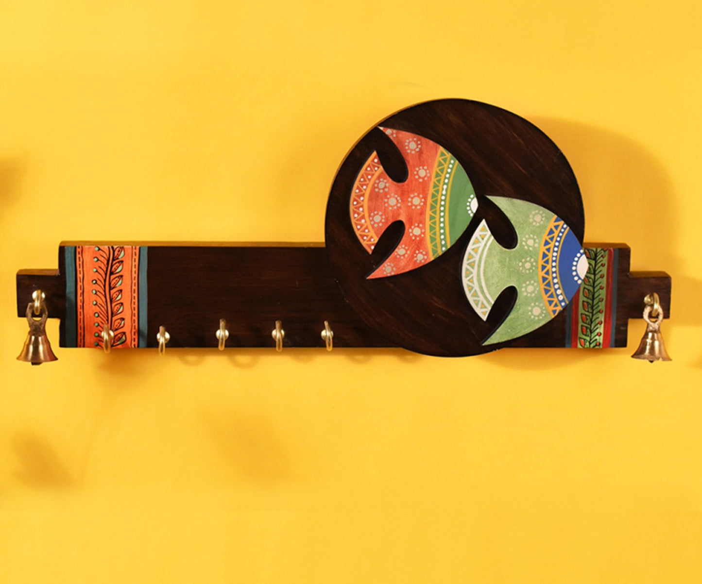 Udaipur Handicrafts Wood Multicolor Madhubuti Fish Handcrafted Key Holder