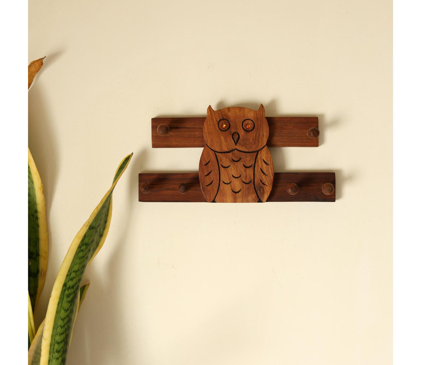 Udaipur Handicrafts Shades of Owl  Wood  Hooks Key Holder