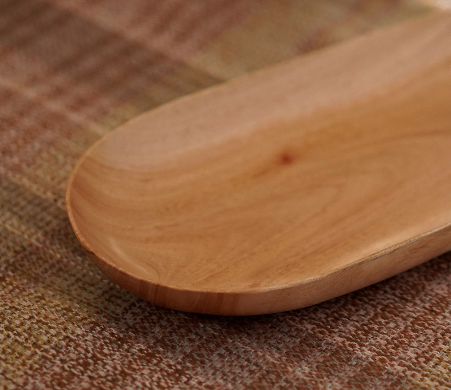 Udaipur Handicrafts Agaja Wooden Salad Platter