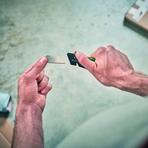BOSCH Folding Knife | Compact & Portable Design for Easy Storage & Carry | High-Carbon Steel Blade for Durability & Sharpness | Ergonomic Non-Slip Handle for Secure Grip | Safe Blade Locking Mechanism