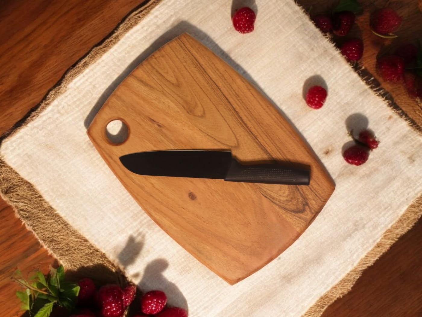 Udaipur Handicrafts Wooden Chopping Board/Cutting Board/Serving Board, Platter/Plate for Vegetables | Natural Acacia Wood | 36 * 25 * 1.5 cms | Handmade in India