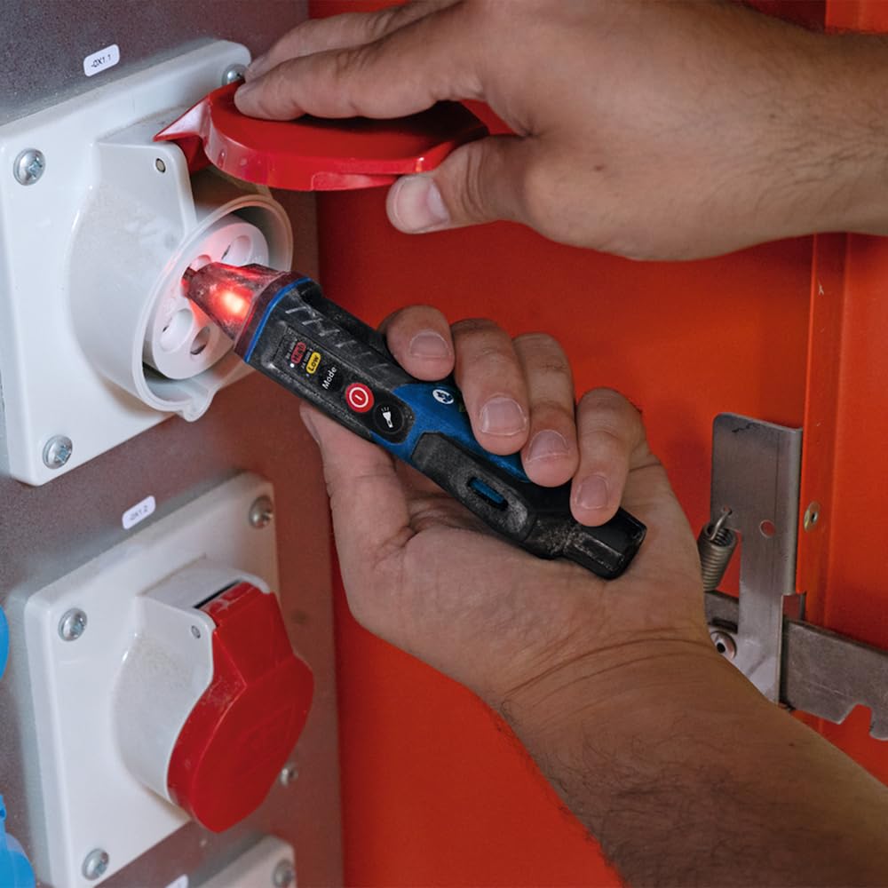 Bosch GVD 1000-17 Electrical Meter (Contactless Voltage Detection, IP67, Dual Range 24-1000V AC, Integrated Torch, Belt Clip, CAT IV 1000V Tested)