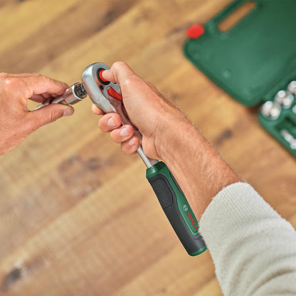 Bosch 1/2" Ratchet High Torque 768Nm, Ergonomic Design & Secure Socket Fixing for Effortless DIY Car Mechanics and Assembly Tasks