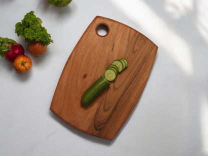 Udaipur Handicrafts Wooden Chopping Board/Cutting Board/Serving Board, Platter/Plate for Vegetables | Natural Acacia Wood | 36 * 25 * 1.5 cms | Handmade in India