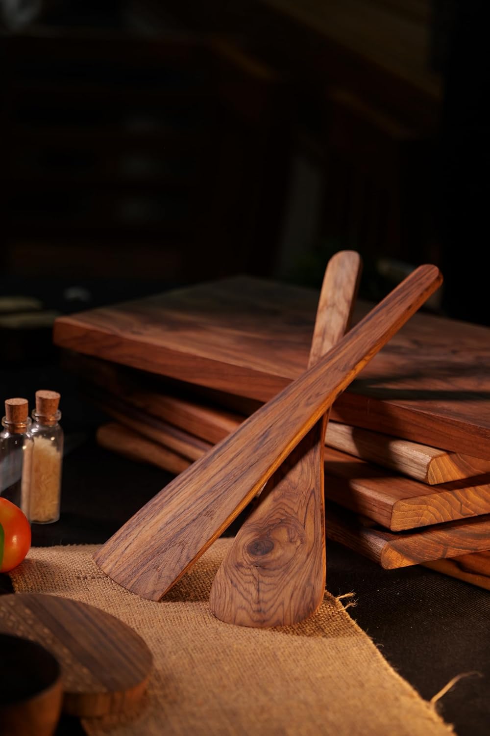 Udaipur Handicrafts Wood chakla belan Set | chapati Board, (10x10x1.5 Inches) | chakla belan Stand and 2 spatulas Free I (Chakla Block Set)
