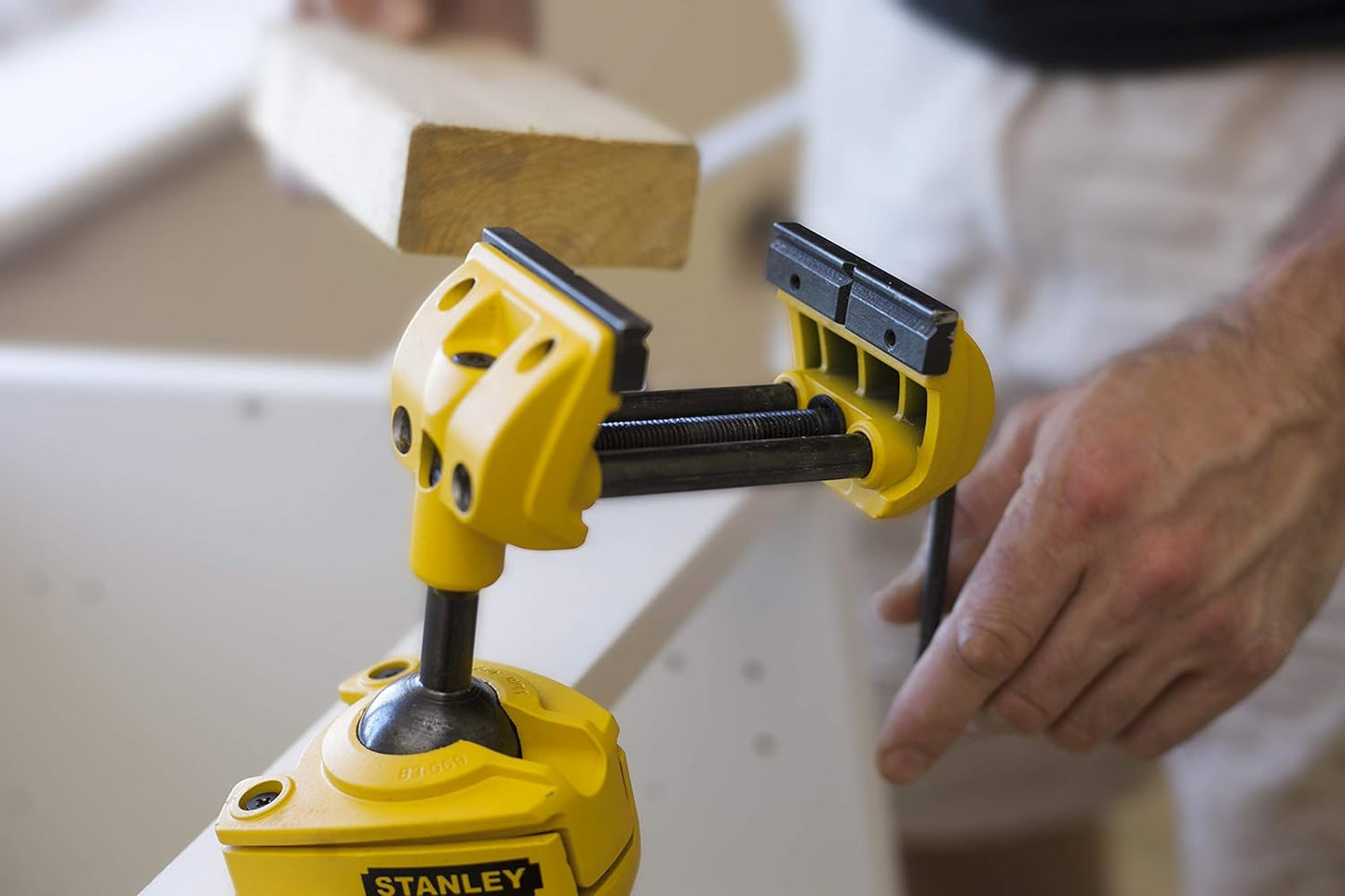STANLEY 1-83-069 MaxSteel Multi Angle Vice