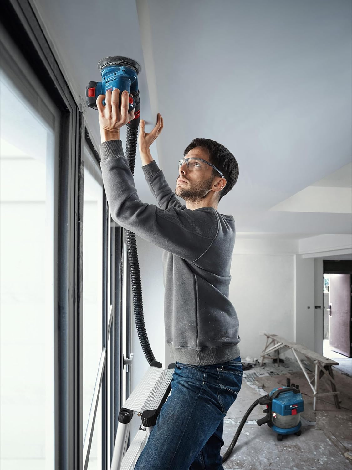 BOSCH GEX 185-LI PROFESSIONAL Cordless Random Orbit Sander with Dust Bag 18.0 V (Solo), Sanding Pad Diameter 125mm, Orbit Diameter 2.5mm, 6000 to 10000 Rpm 1Yr Warranty from BOSCH