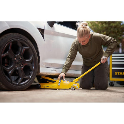STANLEY STMT81251-1 2T Hydraulic Floor Jack