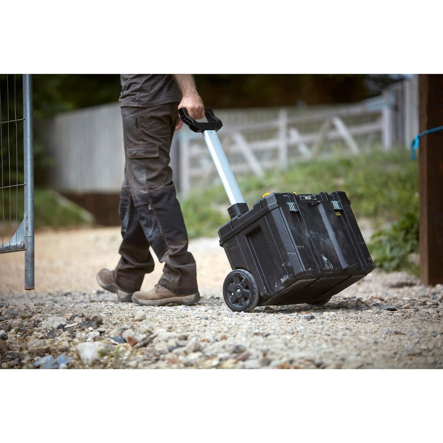 STANLEY FATMAX FMST1-75753 PRO-STACK™ Mobile Storage Box, 50 Kg Weight Capacity, Anti-Rust Metal Latches & Hinges, 7'' Durable Wheels,Telescopic Handle, Padlock Eye For Security, 100x51.2x43.5 cm