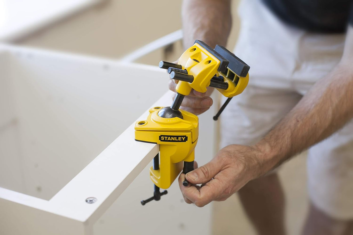 STANLEY 1-83-069 MaxSteel Multi Angle Vice