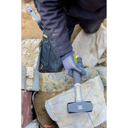 STANLEY STHT0-54127 1.25kg Club Fiberglass Hammer, 213mm Handle Length, Forged High-Carbon Steel Head, Ideal for Light Demolition Work, Driving Masonry Nails & Striking Other Tools, LxWxH: 26x9x4cm