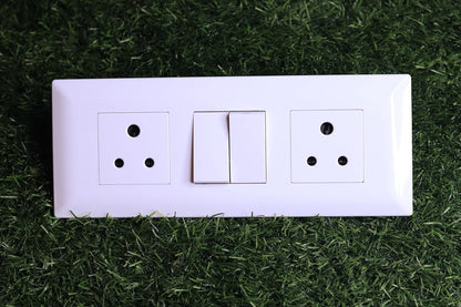 Schneider Electric - Livia White - For bedside/kitchen/TV unit/Desktop ~ 2 (6A) X 1 way switch + 2 6A 3Pin socket Outlet with shutter (BIS)