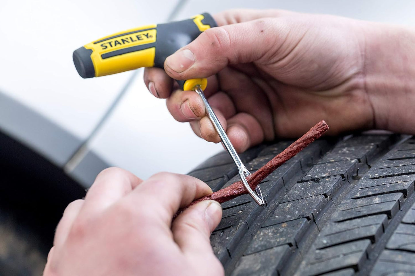 STANLEY STHT80891-0 Flat Tubeless Tyre Repair Kit for Cars and Bikes, Easily Fix Punctures WITHOUT Removing Tire from Rim, Comes with Reamer & Plugger Tool and 5 Plugs, Yellow and Black