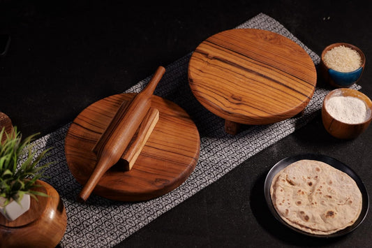 Udaipur Handicrafts Wood chakla belan Set | chapati Board, (10x10x1.5 Inches) | chakla belan Stand and 2 spatulas Free I (Chakla Block Set)
