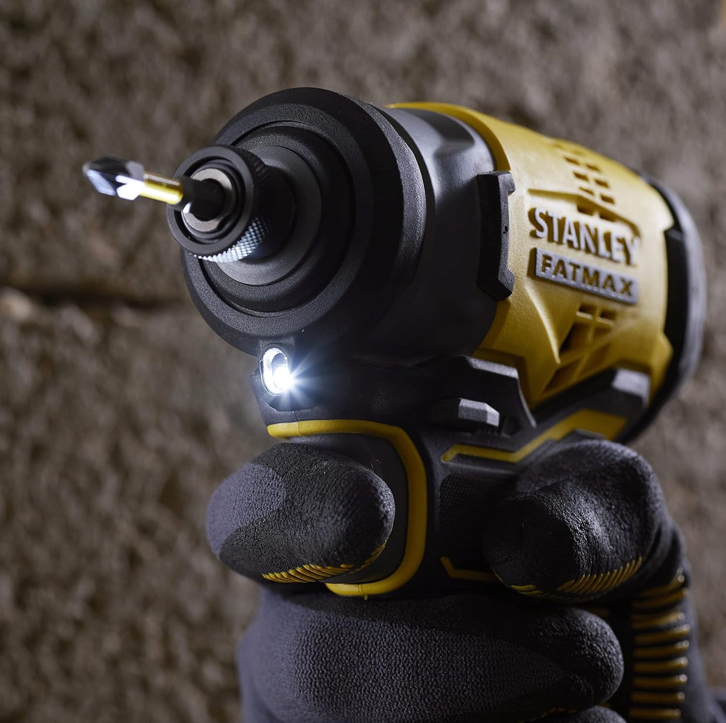 STANLEY FATMAX SBI810D2K-B1 20V 2.0Ah 6.35 mm Cordless Brushless Impact Driver With 2x2.0Ah Li-ion Batteries & 1pc Charger