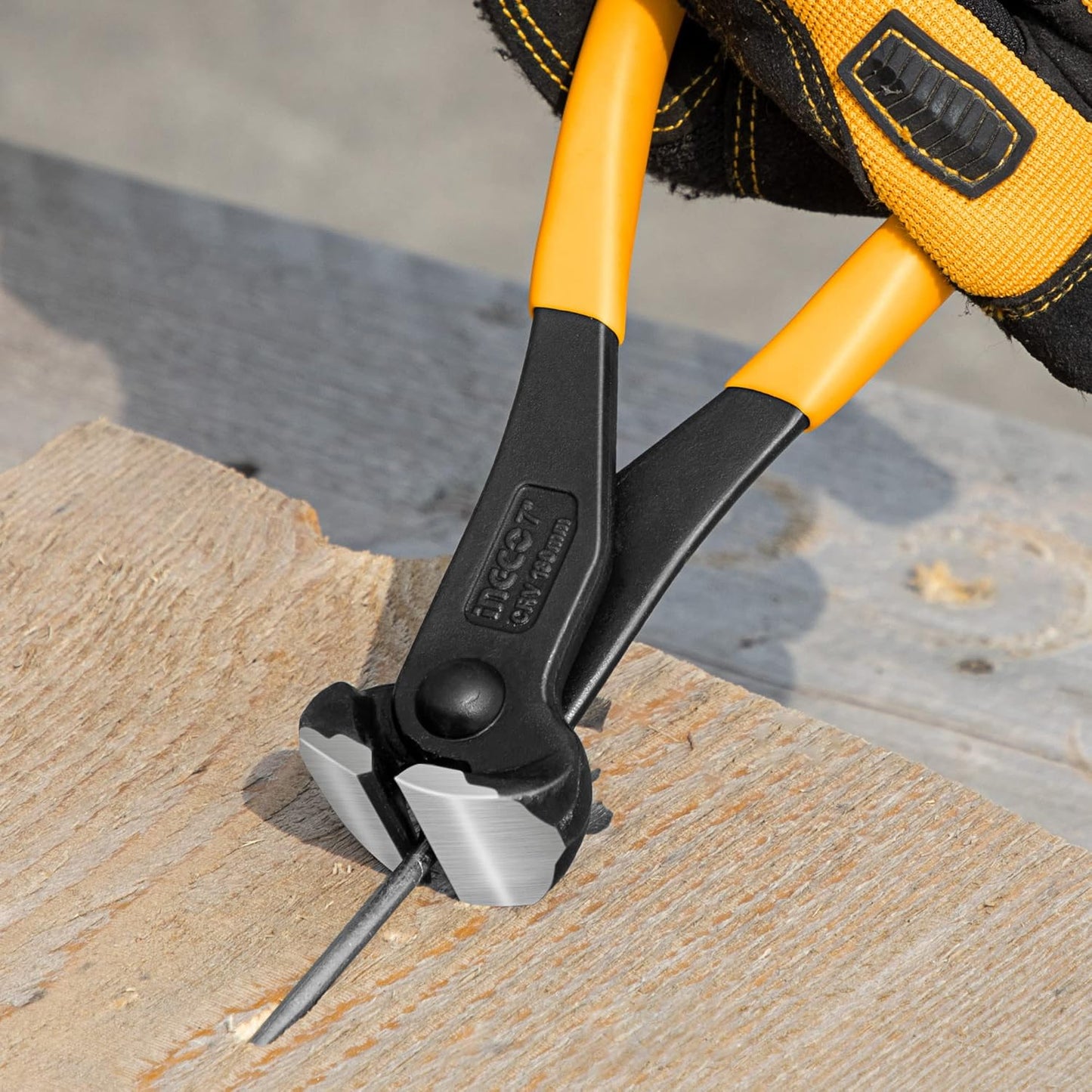 Ingco End Cutting Plier, Cr-V, 7"(180Mm), For Removing Nails And Screws, For Cutting And Bend The Wire, Multicolor