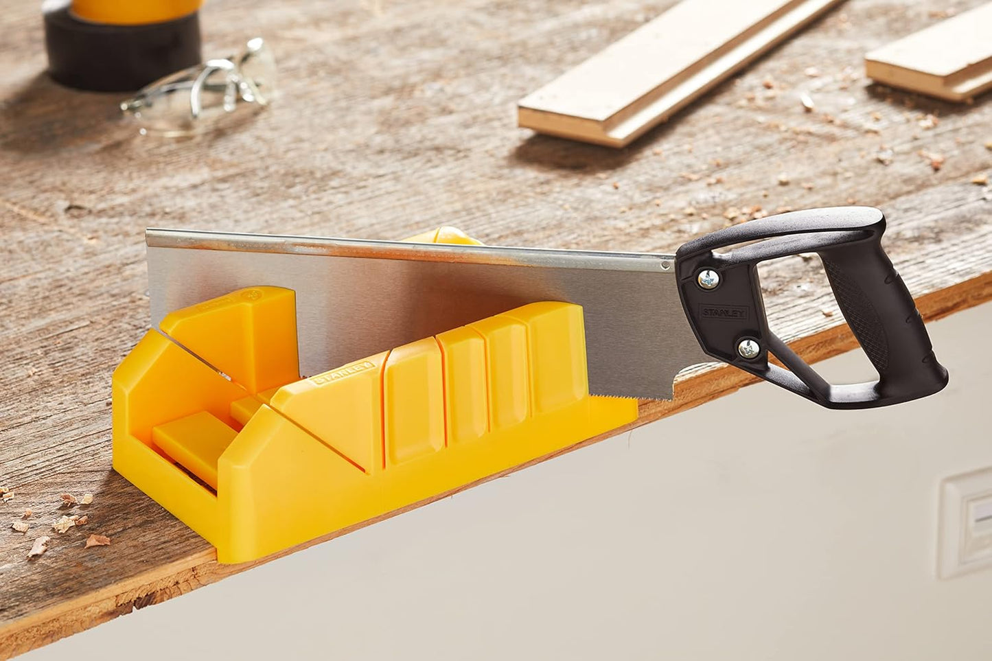 STANLEY 1-19-800 Storage Mitre Box with Saw