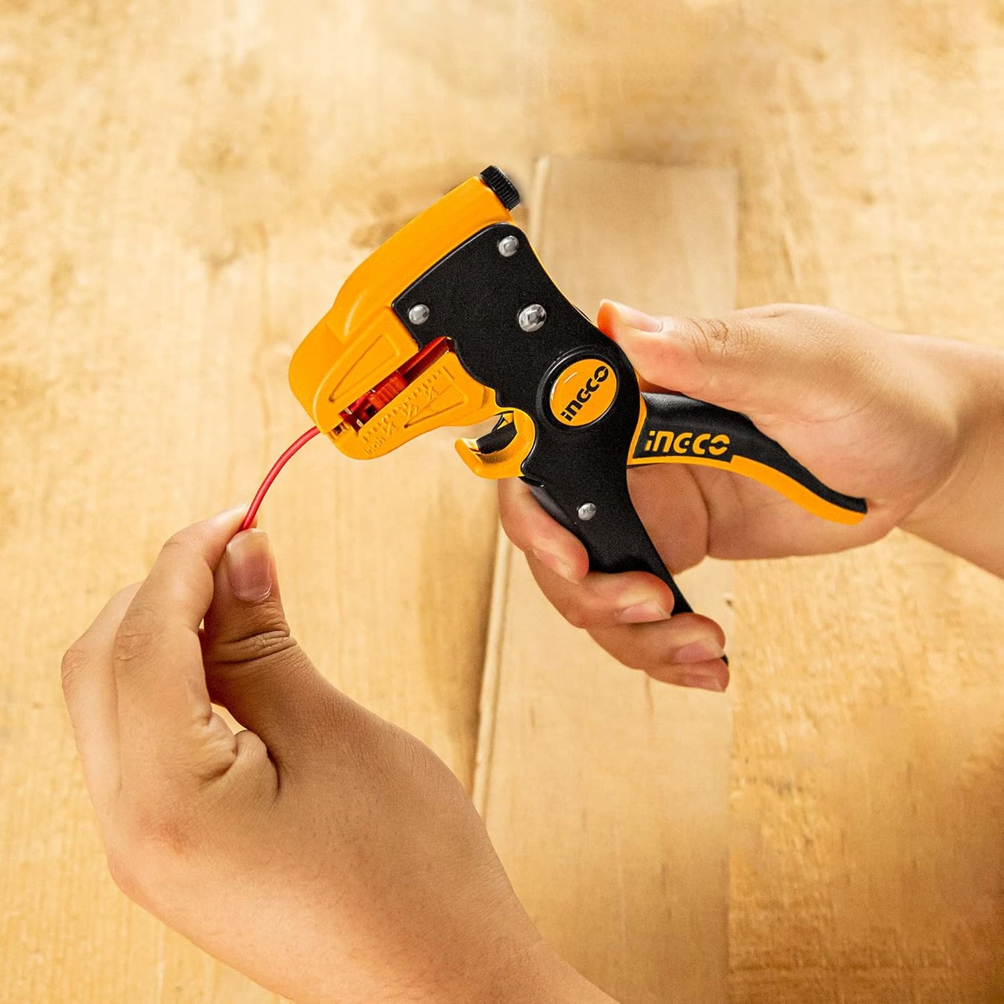 INGCO Wire Stripper, 2 in 1 Cable Wire Stripper with Cutter, 0.5mm~6mm Stripper diameter Wire Stripping Tool for Flat Ribbon Cable Wire Electrical Automotive Repair