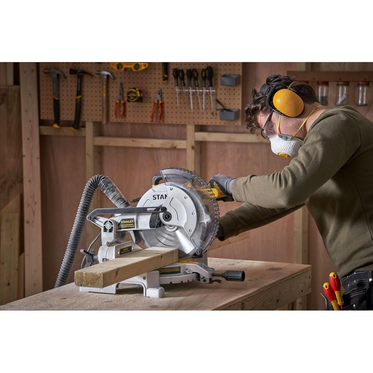 STANLEY SM16-IN 1650W 10" Compound Mitre Saw, 4800 RPM, Compact Size and Lightweight 254mm Blade Diameter+ 1 Year Warranty, (Yellow and Black)