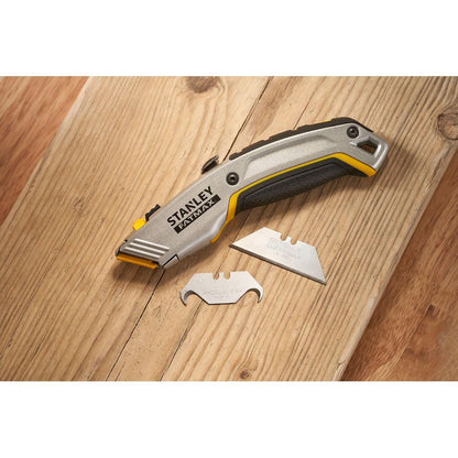 Stanley - Fatmax Retractable Twin Blade Knife