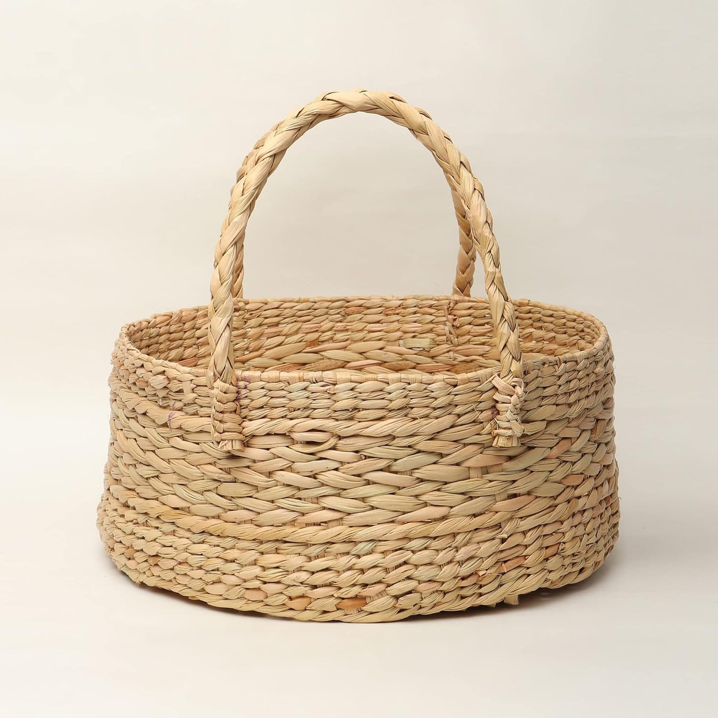 UdrCrafts® All the Cultures Fabricating India Wicker Round Baskets | Bamboo cane Storage Basket | Cane Gift Hamper | Wardrobe Basket | Jute Storage Organizer, Round, Beige (Medium, Dia25.4 X H12.7 cm)