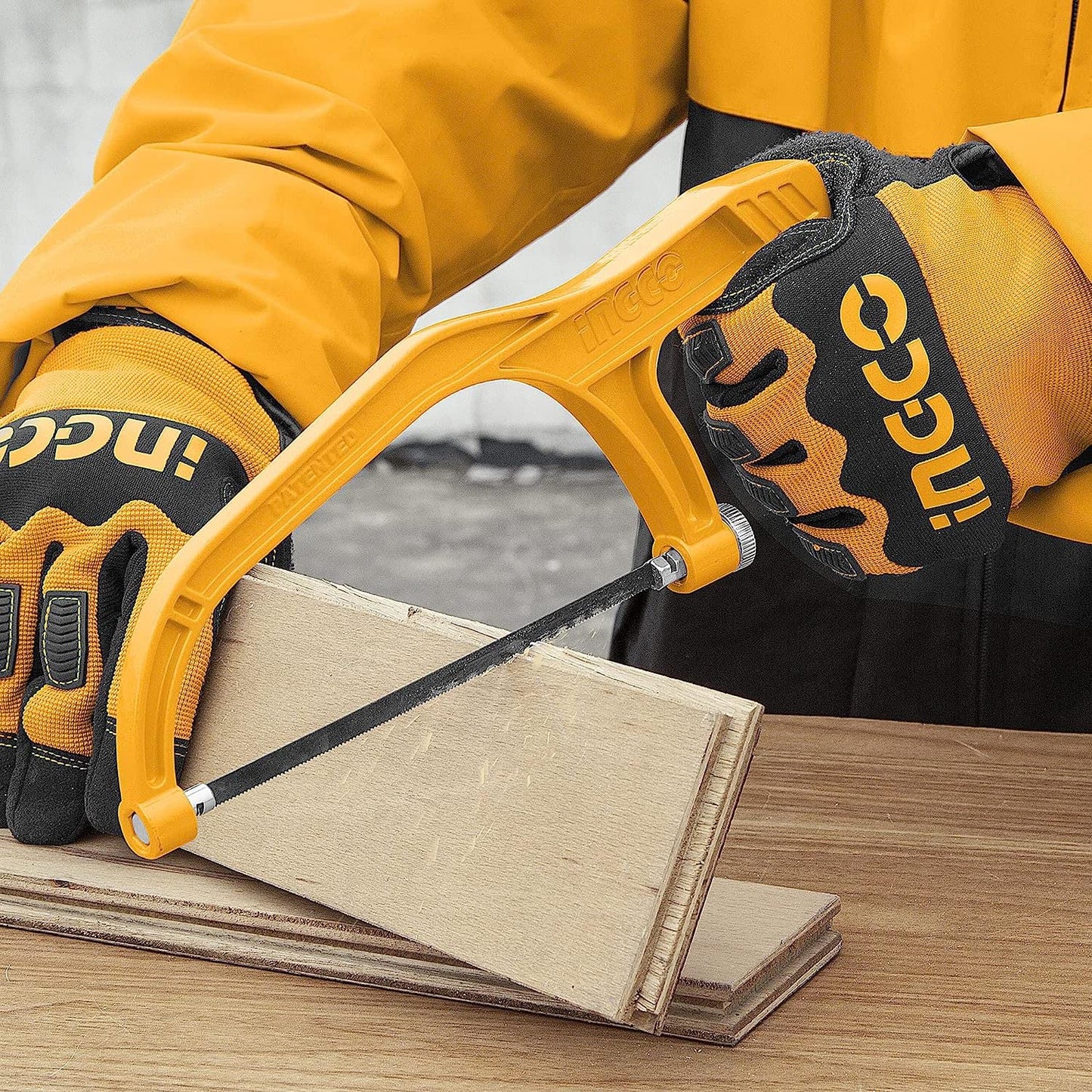 INGCO Mini Hacksaw, 150mm (6") Hand Saw, Comfortable Handle Aluminium Body With 1 pcs Blade for Metal, Wood, PVC Pipes