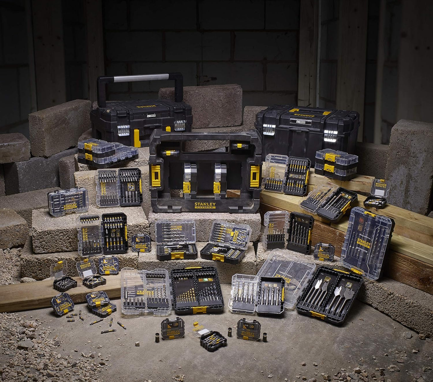 Stanley STA88561-XJ Set of 14 Pieces for Masonry, Metal and Wood