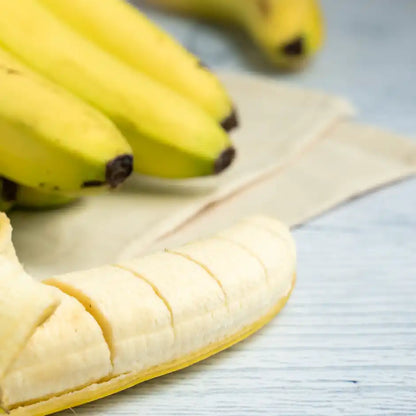 Premium Fresh Banana Robusta (Pack of 4 Pcs) – Naturally Sweet, Nutrient-Rich, and All-Natural Fresh Fruit