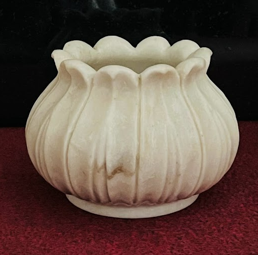 Matka Urli  White Stone Rajnagar