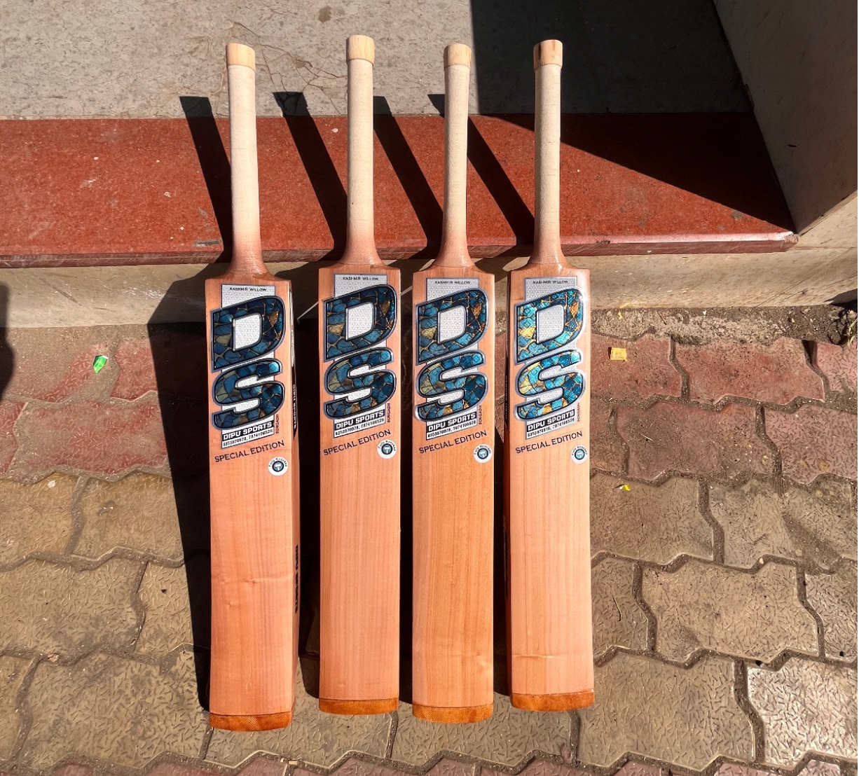 DIPU SPORTS Special edition hard tennis Cricket Bats