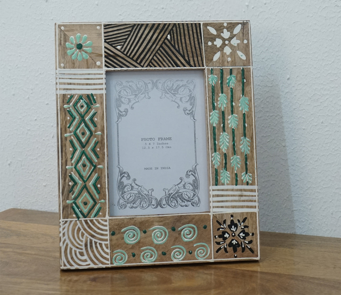 Udaipur Handicrafts Wood Photo Frame